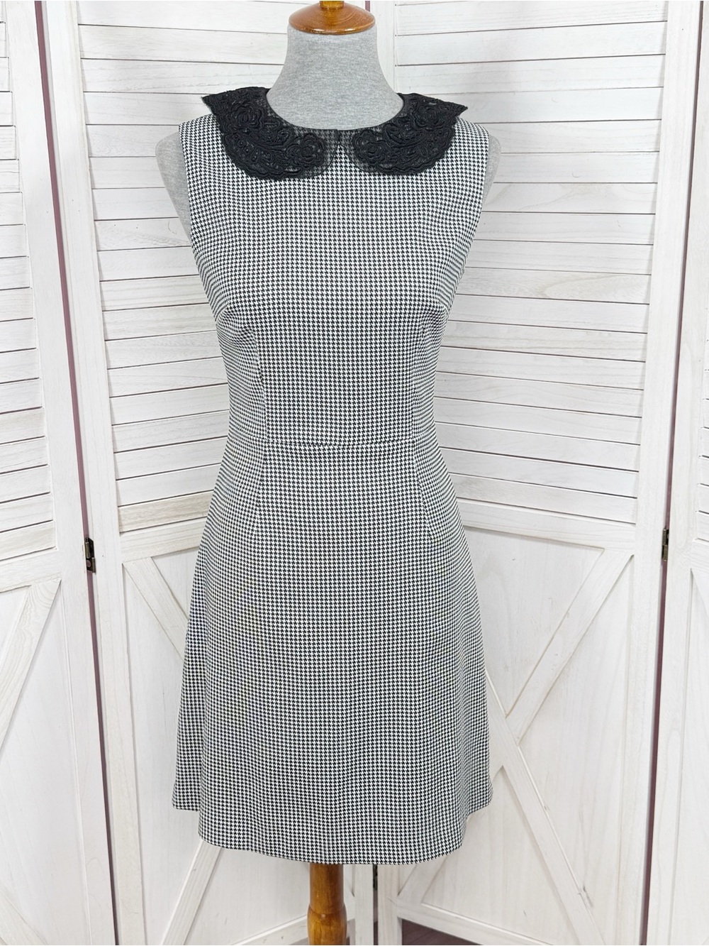 Betsey Johnson Lace Collar Houndstooth Sheath Dress Black White Sz 6 Sleeveless